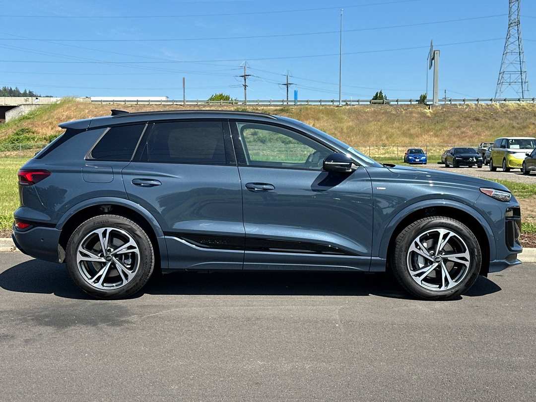 2027 Audi Q6 E-Tron Premium - Image 2