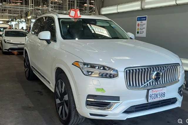 2023 Volvo Xc90 Recharge Plug-In Hybrid Ultimate