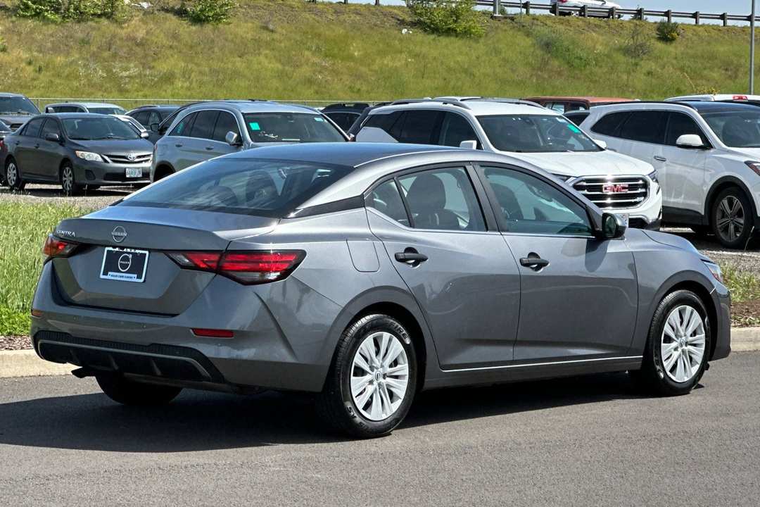 2024 Nissan Sentra S - Image 3