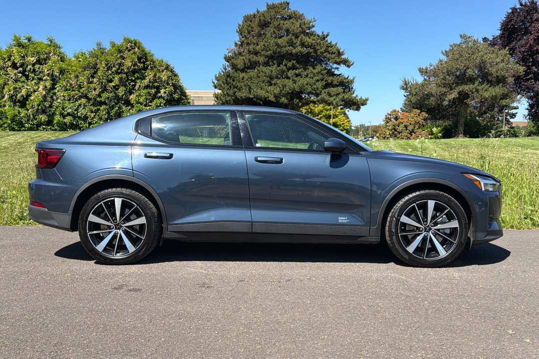 2021 Polestar 2 Launch Edition - Image 2