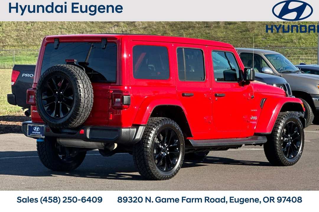 2022 Jeep Wrangler Unlimited Sahara 4xe - Image 3