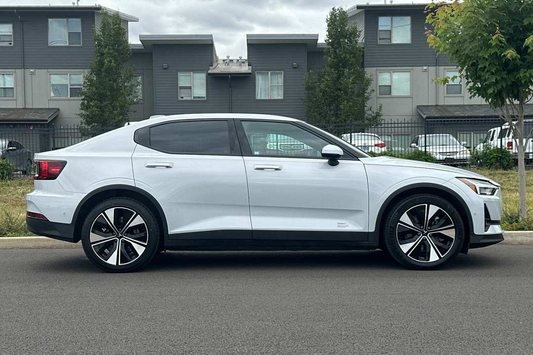 2023 Polestar 2 Long Range Dual Motor - Image 2