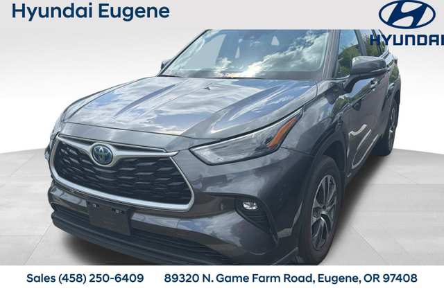 2023 Toyota Highlander Hybrid XLE