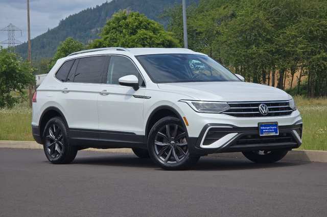 2023 Volkswagen Tiguan 2.0T SE
