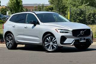 2025 Volvo Xc60 Plug-In Hybrid T8 Core