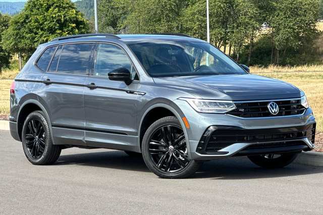 2022 Volkswagen Tiguan 2.0T SE RLine Black