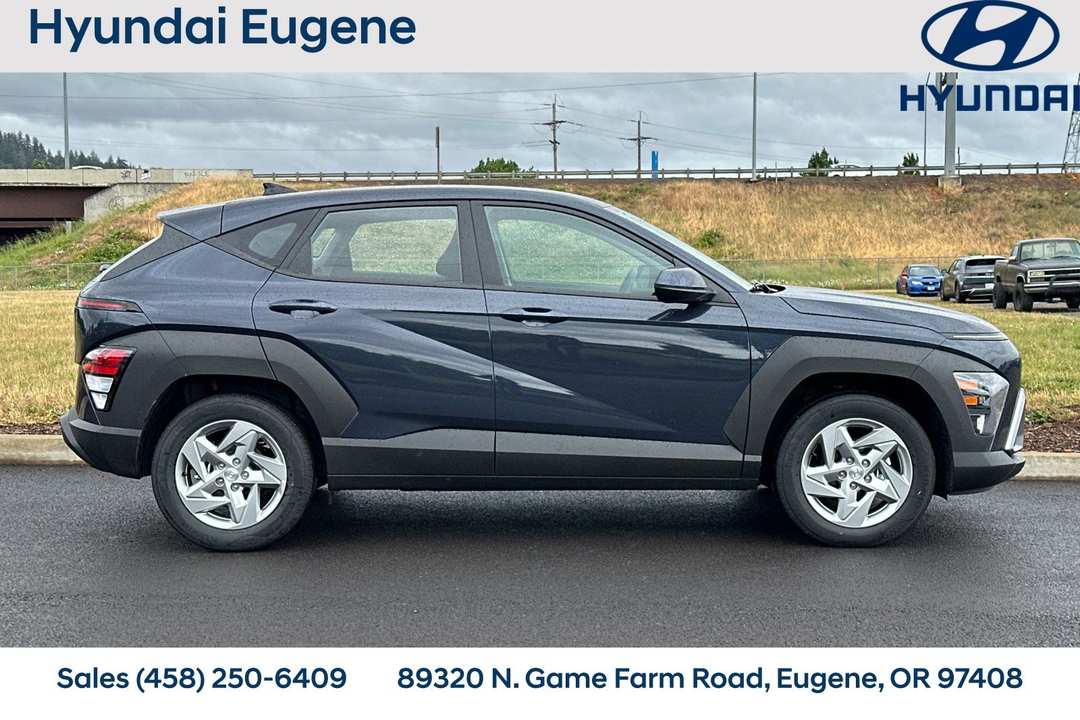 2026 Hyundai Kona SE - Image 2
