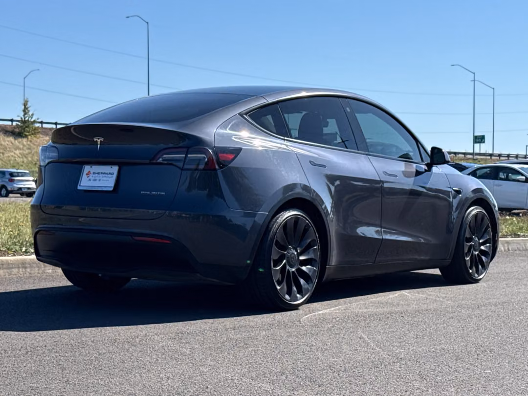 2022 Tesla Model Y Performance - Image 3