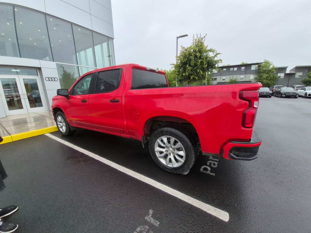 2019 Chevrolet Silverado 1500 Custom - Image 2
