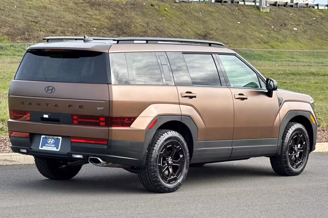 2026 Hyundai Santa Fe XRT - Image 3