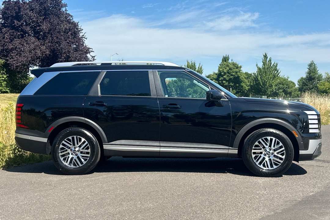 2026 Hyundai Palisade SEL Premium - Image 2
