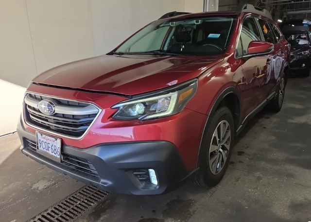 2022 Subaru Outback Premium