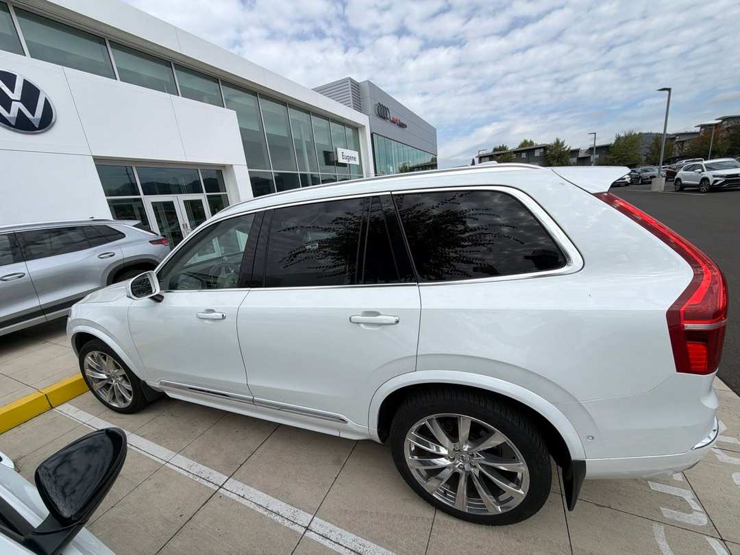 2016 Volvo Xc90 T6 Inscription - Image 2