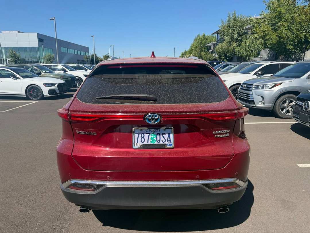 2021 Toyota Venza Limited - Image 2
