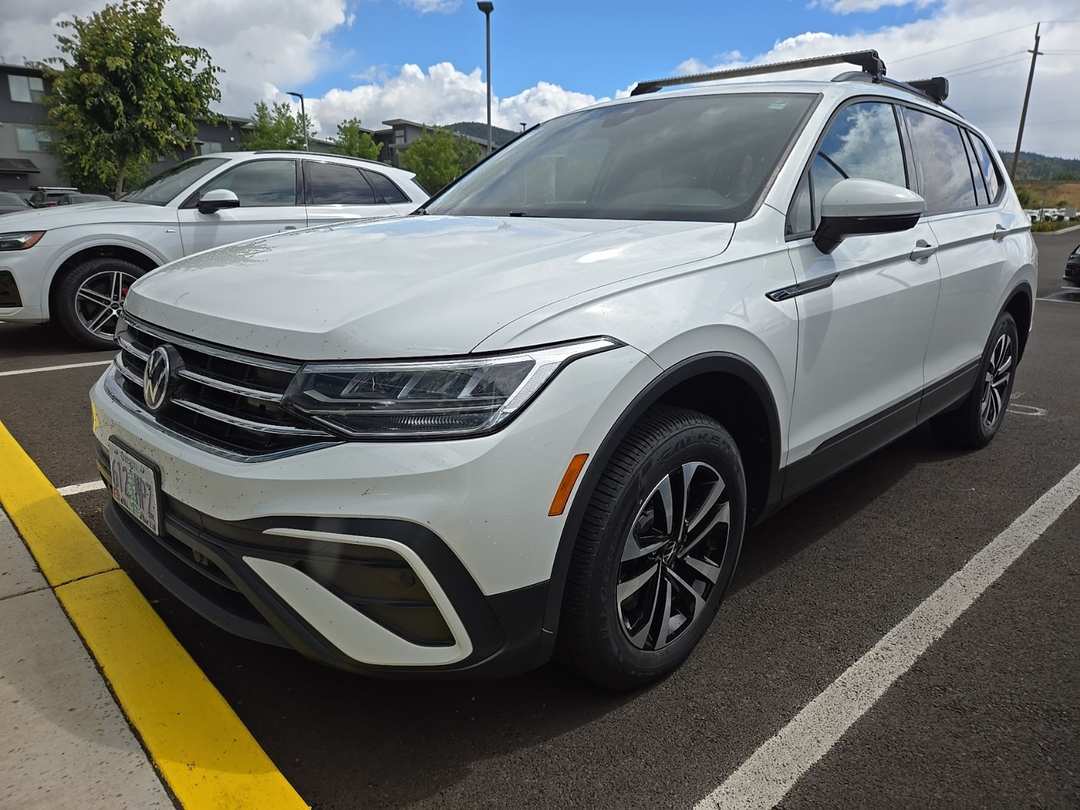 2023 Volkswagen Tiguan 2.0T S - Image 2