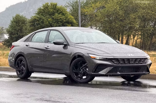 2026 Hyundai Elantra SEL Sport