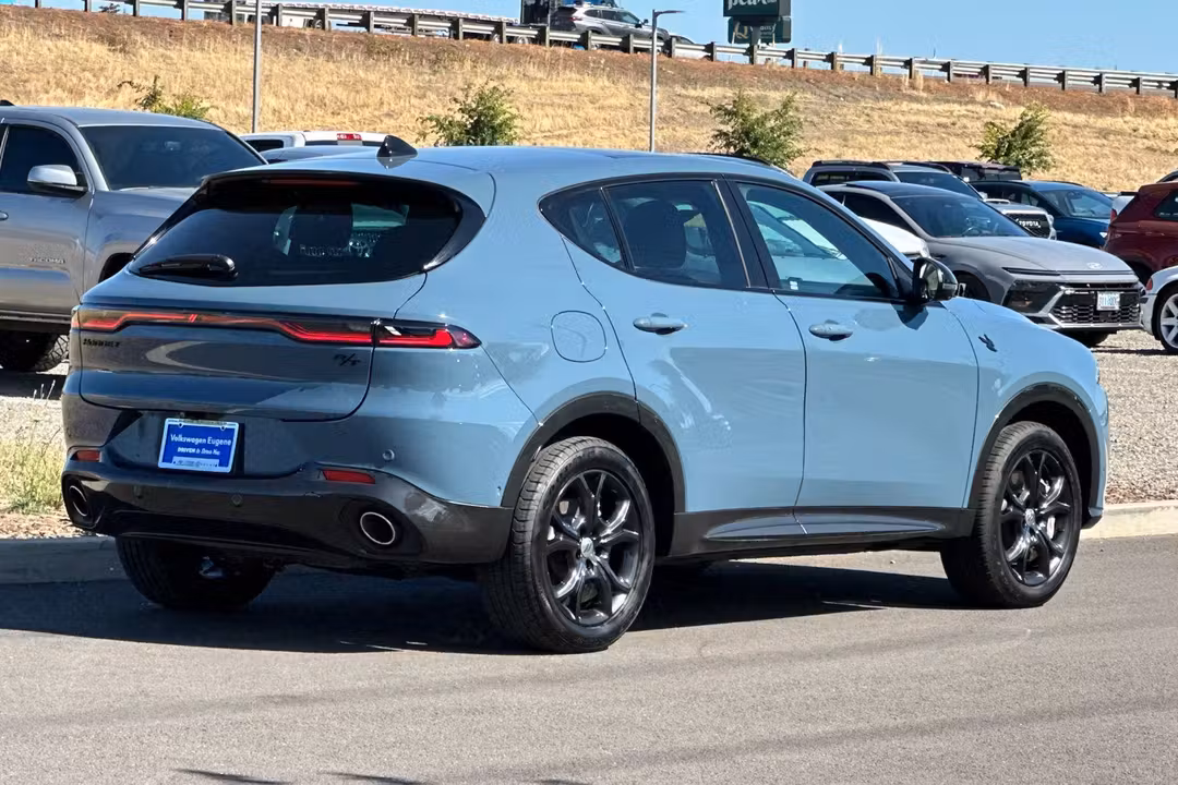 2024 Dodge Hornet R/T Plus - Image 3