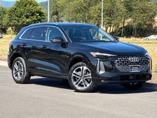 2025 Audi Q5 2.0T Premium