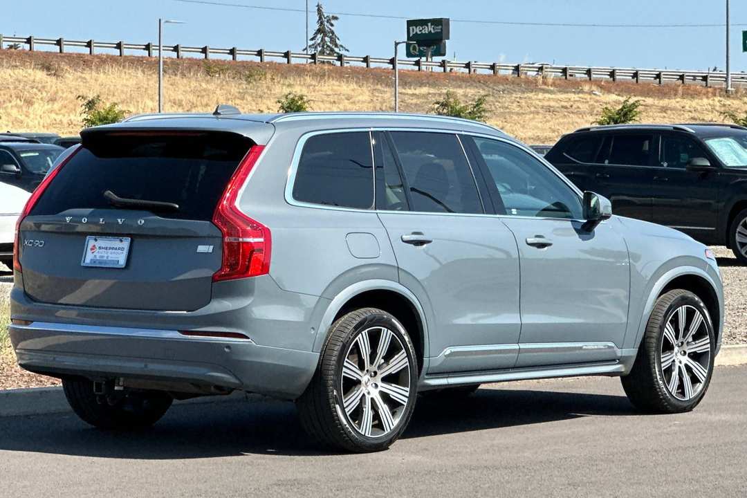 2023 Volvo Xc90 Recharge Plug-In Hybrid T8 Plus Bright Theme 7 Passenger - Image 3