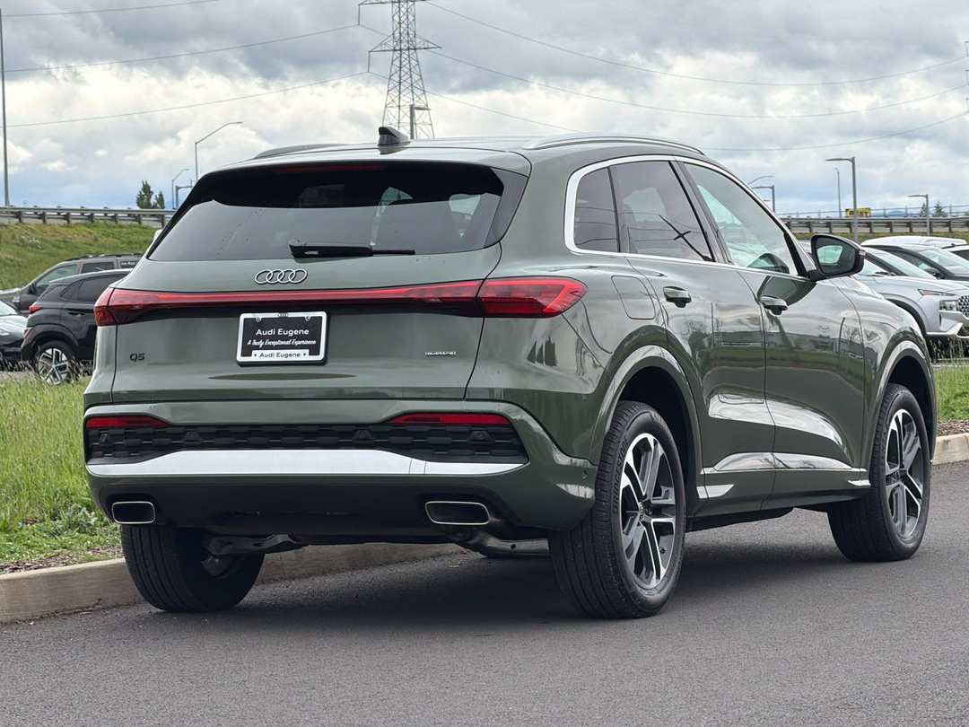 2025 Audi Q5 2.0T Premium - Image 3