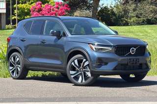 2026 Volvo Xc40 B5 Ultra