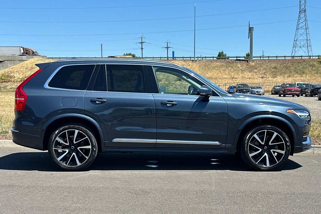 2023 Volvo Xc90 B6 Plus 6Seater - Image 2