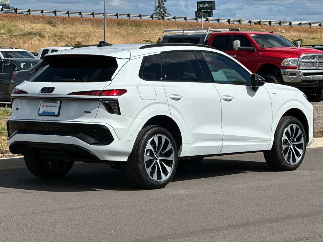 2026 Audi Q3 S line - Image 3