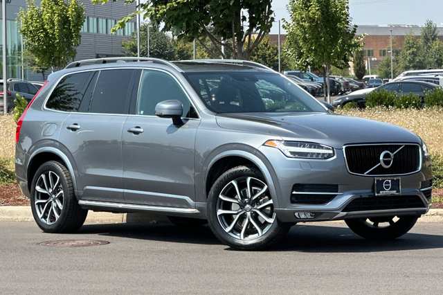 2016 Volvo Xc90 T6 Momentum