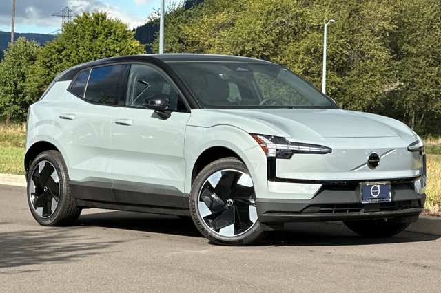 2026 Volvo Ex30 Twin Motor Performance Plus