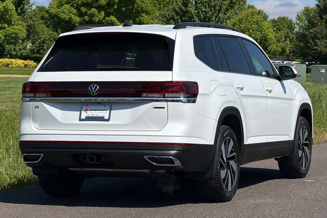 2026 Volkswagen Atlas 2.0T SE w/Technology - Image 3