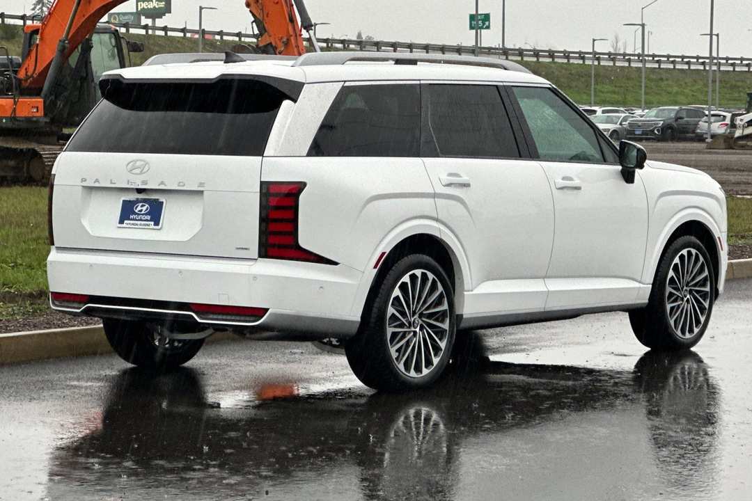 2026 Hyundai Palisade Calligraphy - Image 3