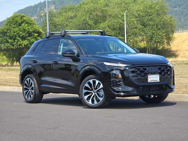 2026 Audi Q3 S line