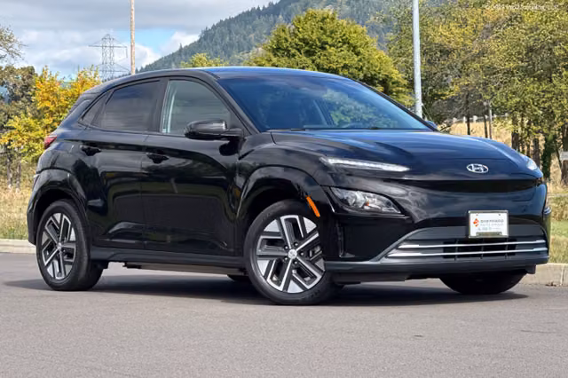 2023 Hyundai Kona SE