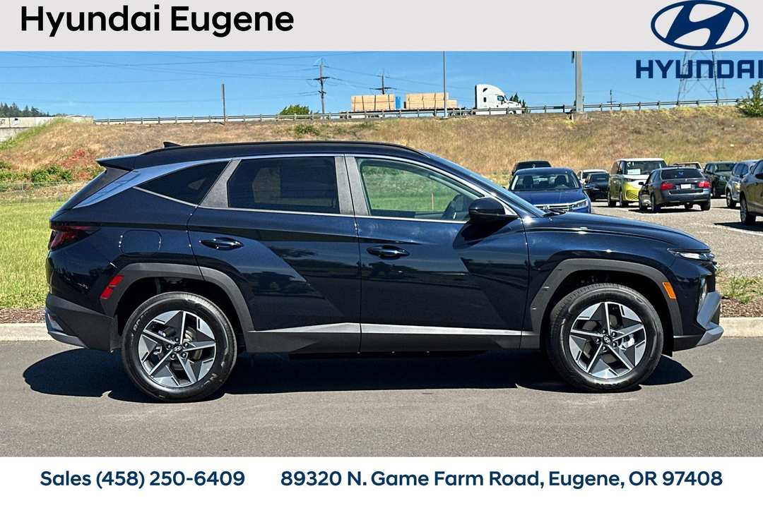 2026 Hyundai Tucson Plug-In Hybrid SEL - Image 3