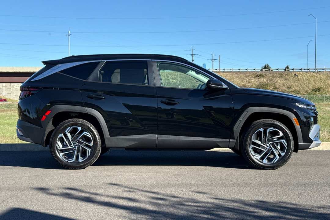2026 Hyundai Tucson SEL Plus - Image 2