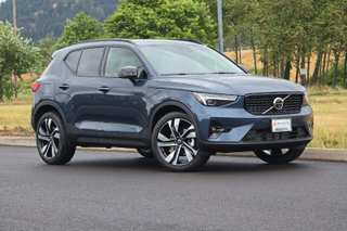 2026 Volvo Xc40 B5 Ultra