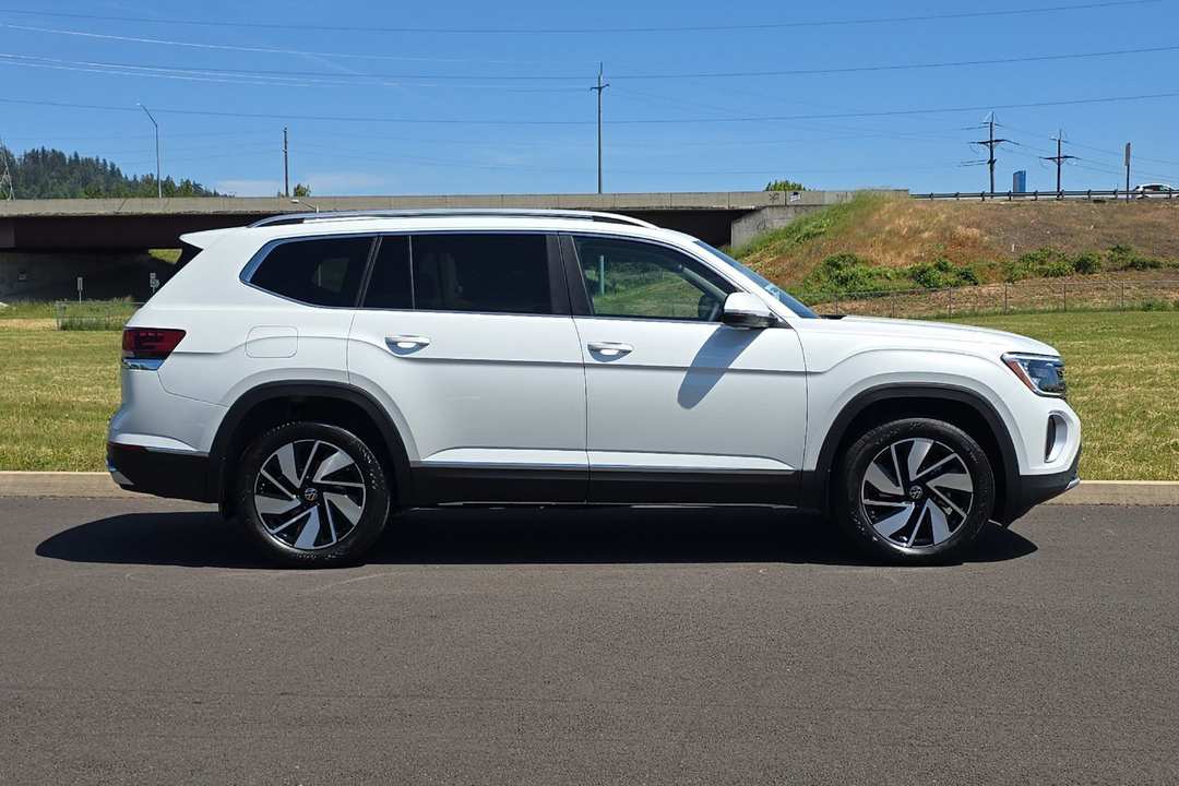 2026 Volkswagen Atlas 2.0T SEL - Image 2