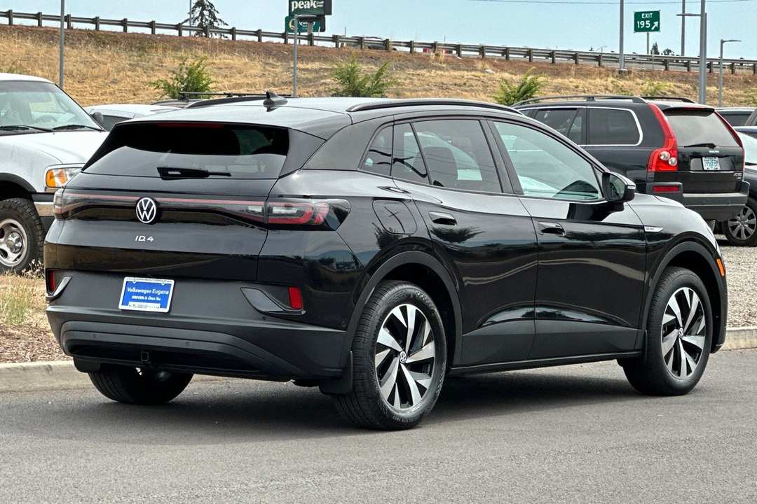 2023 Volkswagen Id.4 Pro - Image 3