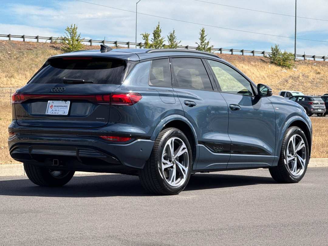 2027 Audi Q6 E-Tron Prestige - Image 3