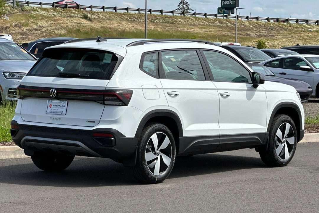 2026 Volkswagen Taos 1.5T S - Image 3