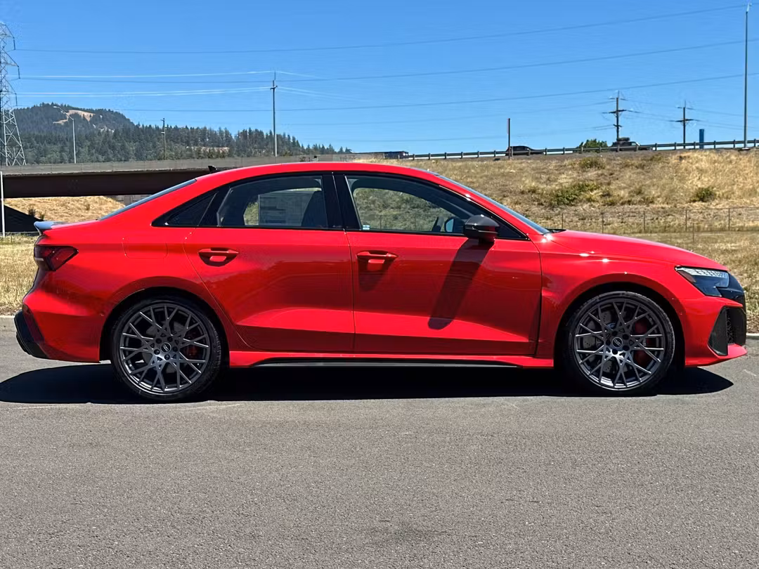 2026 Audi Rs 3 2.5T - Image 2