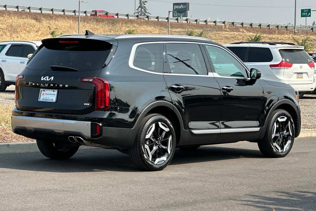 2024 Kia Telluride S - Image 3