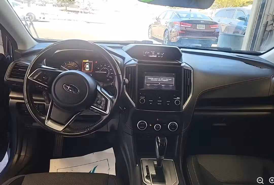 2022 Subaru Crosstrek Premium - Image 3