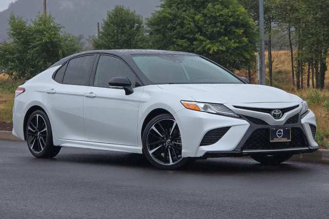 2020 Toyota Camry XSE