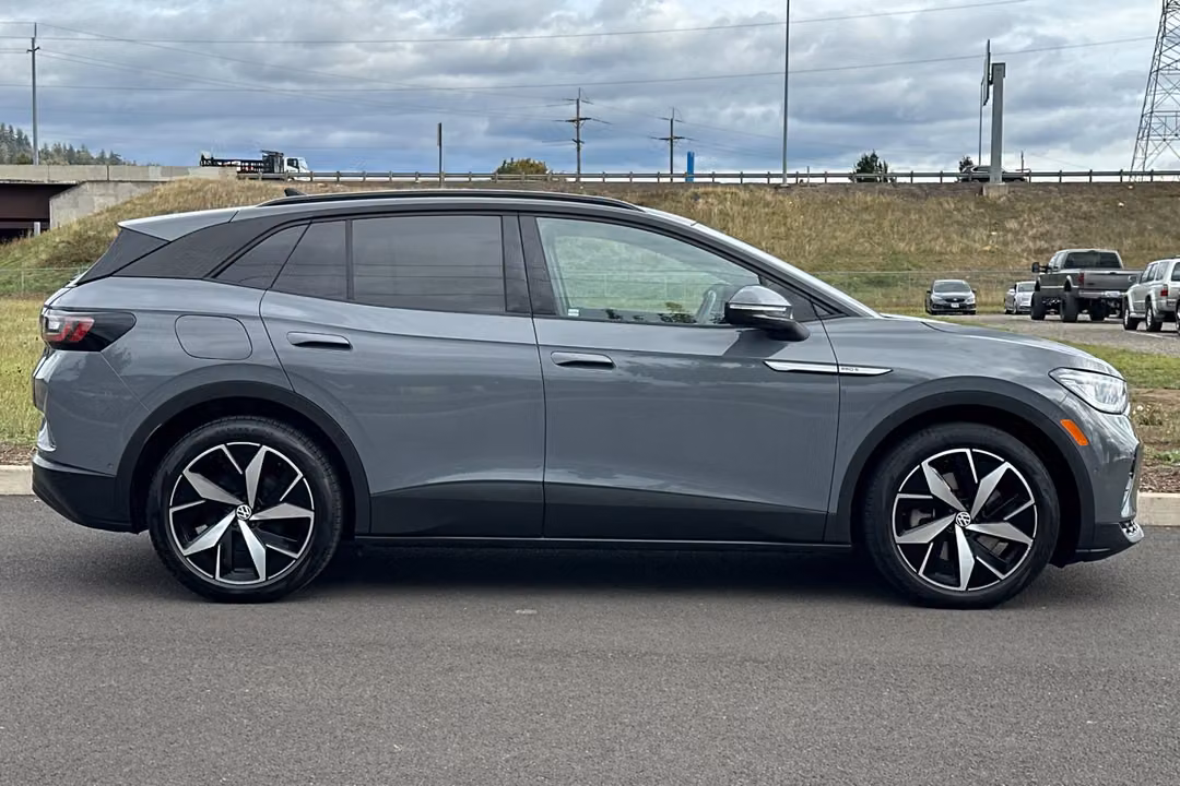 2023 Volkswagen Id.4 Pro S - Image 2