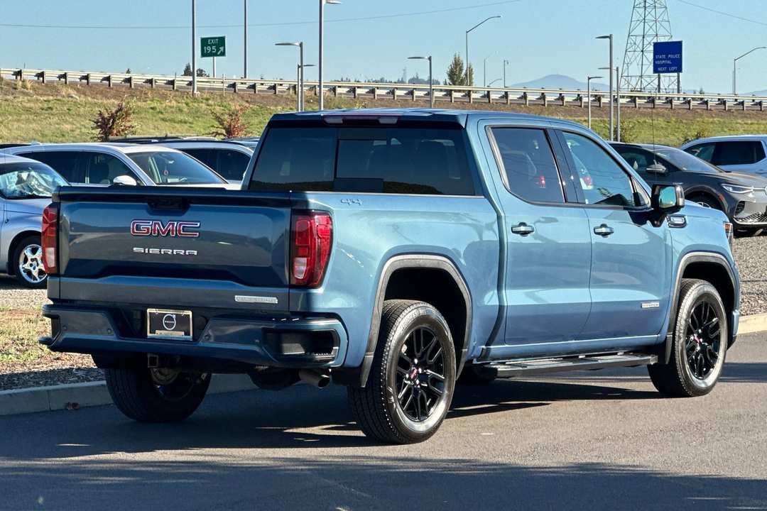 2025 GMC Sierra 1500 Elevation - Image 3