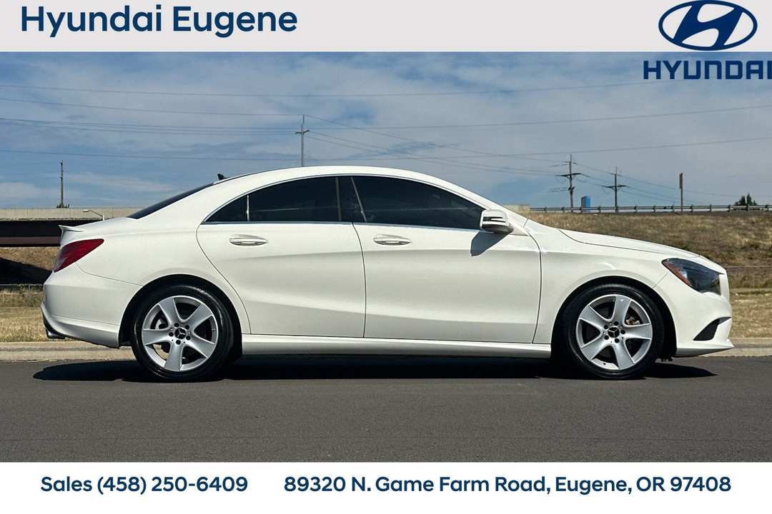 2015 Mercedes-Benz CLA CLA 250 - Image 2