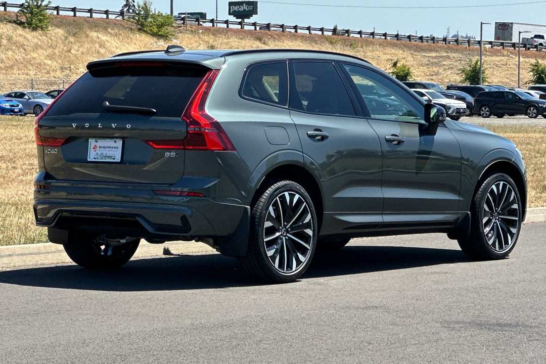 2026 Volvo Xc60 B5 Ultra - Image 3