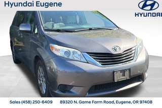2013 Toyota Sienna LE