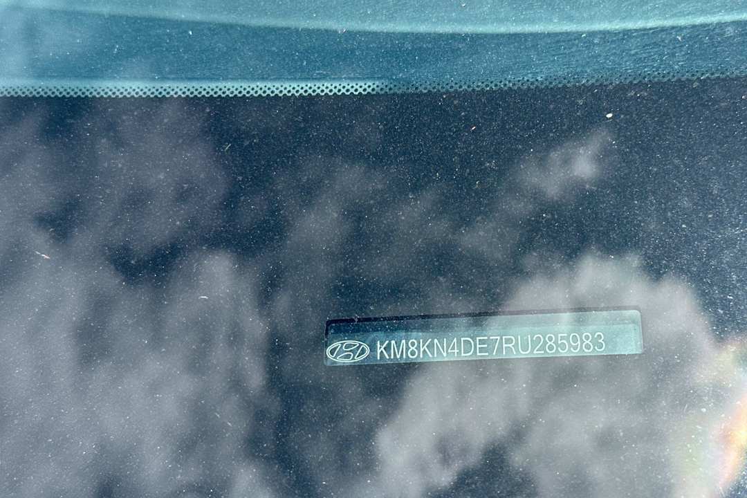 2024 Hyundai Ioniq 5 SEL - Image 2